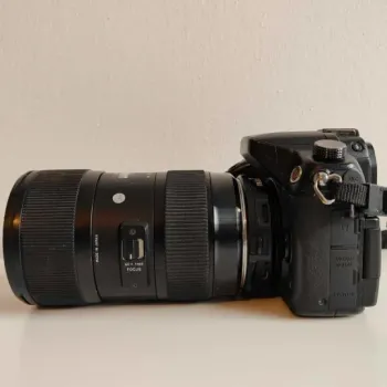 Panasonic Lumix GH4
