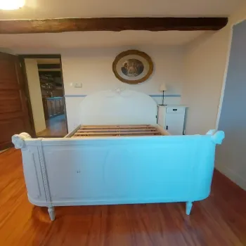Starožitná postel Ludwig