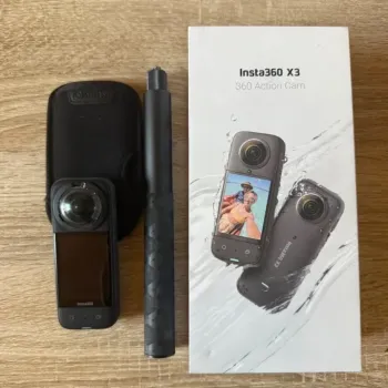 Insta 360 X3 s příslušenstvím