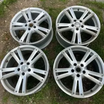 ALU kola disky elektrony 5x112 17 a 5x112 18 s krytkama Škoda