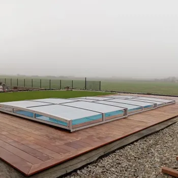 Zastřešení bazénu